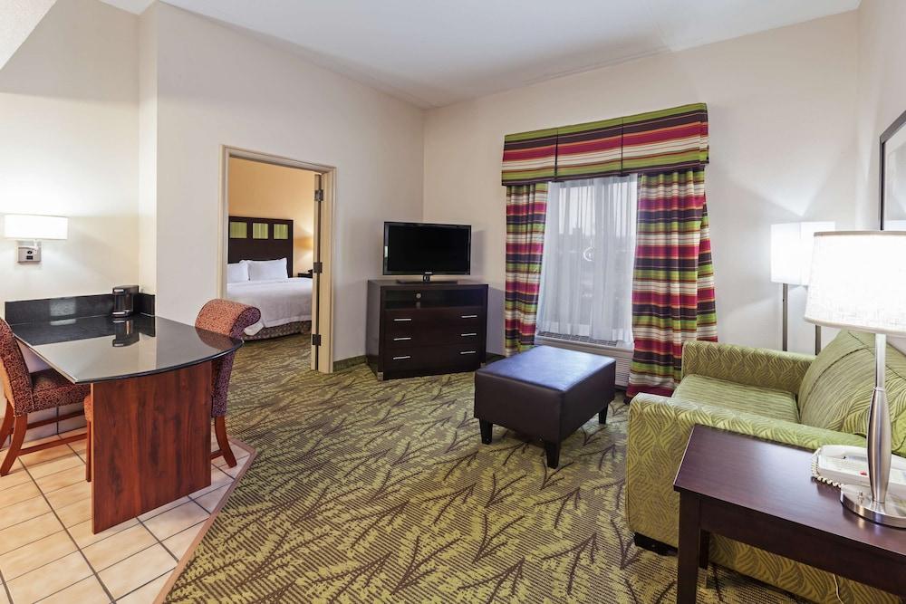Hampton Inn & Suites Tulsa-Woodland Hills Екстериор снимка